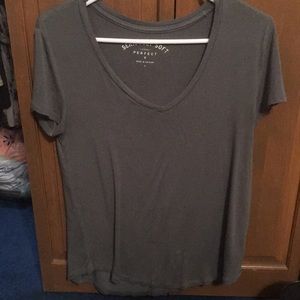 Aeropostale V Neck T Shirt.